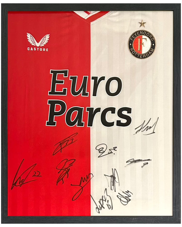 Volledige selectie - Gesigneerd Feyenoord thuisshirt 23/24