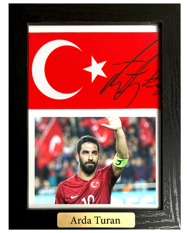 Arda Turan - Gesigneerde Turkije aanvoerdersband