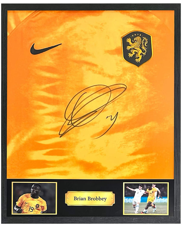 Brian Brobbey - Gesigneerd Nederland thuisshirt 22/23