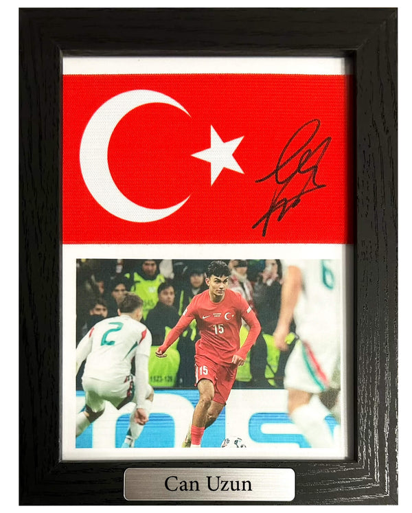 Can Uzun - Gesigneerde Turkije aanvoerdersband