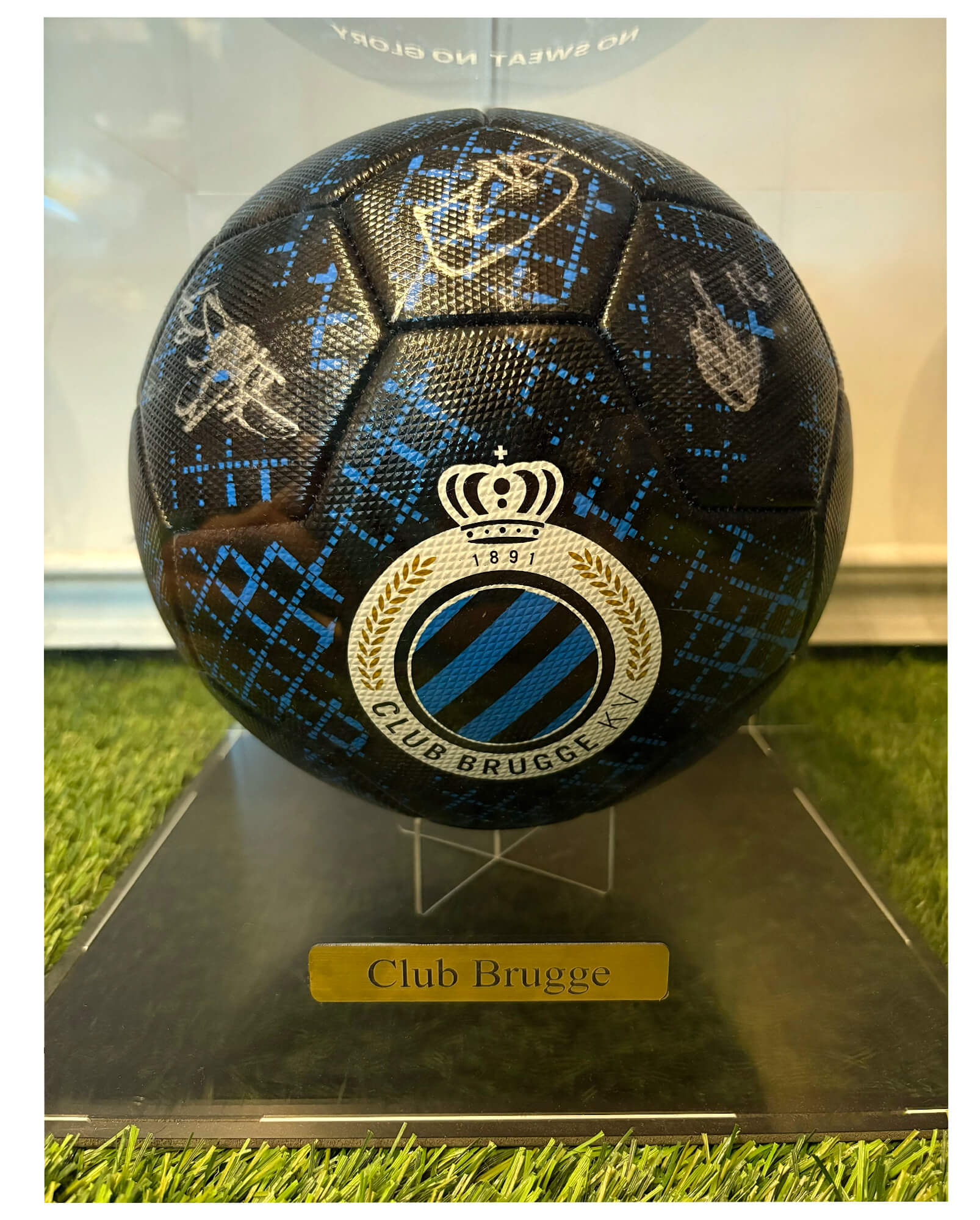 Selectie - Gesigneerde Club Brugge bal – SignedKits