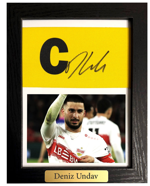 Deniz Undav - Gesigneerde aanvoerdersband