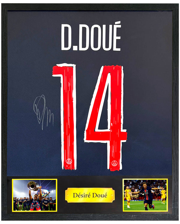 OP BESTELLING: Désiré Doué - Gesigneerd Paris Saint-Germain thuisshirt 24/25