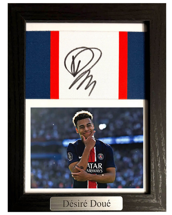 Désiré Doué - Gesigneerde Paris Saint-Germain aanvoerdersband