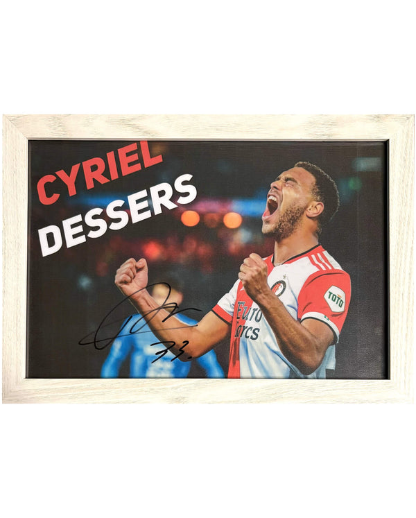Cyriel Dessers - Gesigneerde Feyenoord foto - 30x21