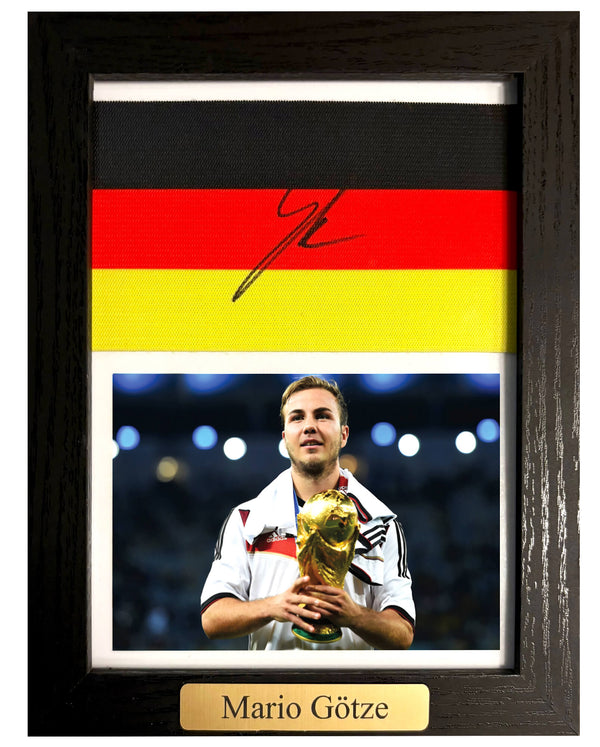 Mario Götze - Gesigneerde Duitsland aanvoerdersband