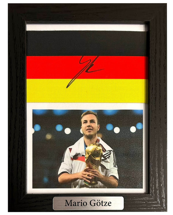 Mario Götze - Gesigneerde Duitsland aanvoerdersband