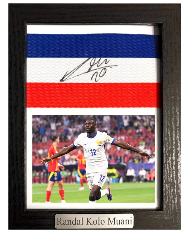 Randal Kolo Muani - Gesigneerde Frankrijk aanvoerdersband