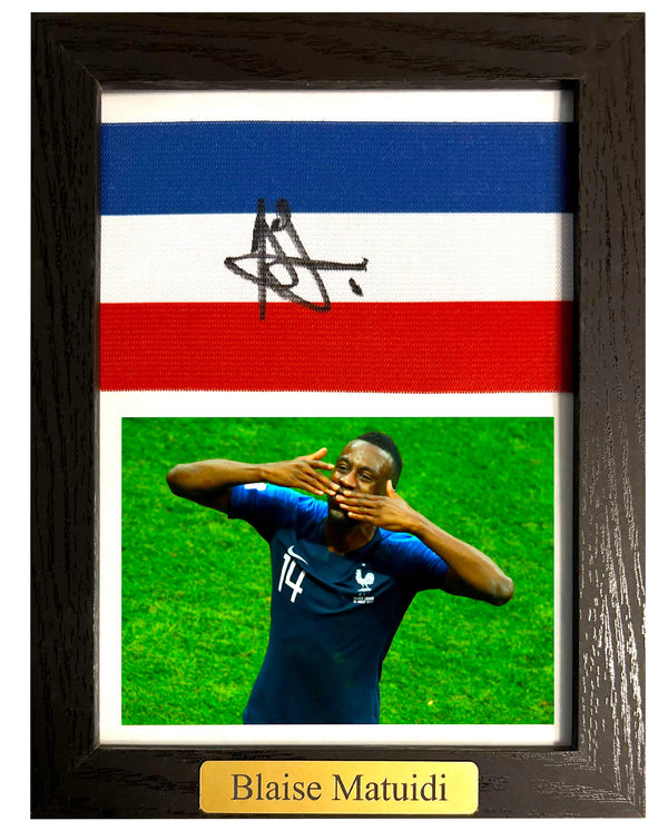 Blaise Matuidi - Gesigneerde Frankrijk aanvoerdersband