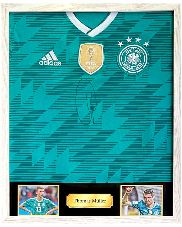 Thomas Müller - Gesigneerd Duitsland uitshirt 18/19