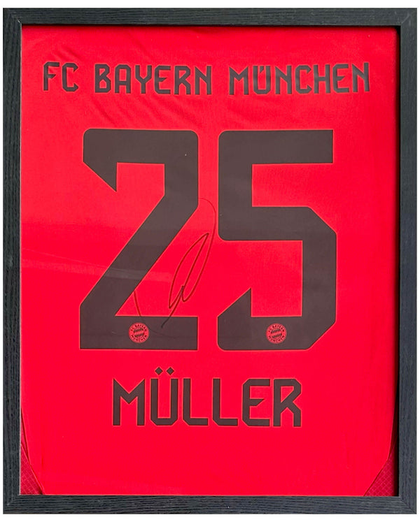 Thomas Müller - Gesigneerd Bayern München thuisshirt 24/25