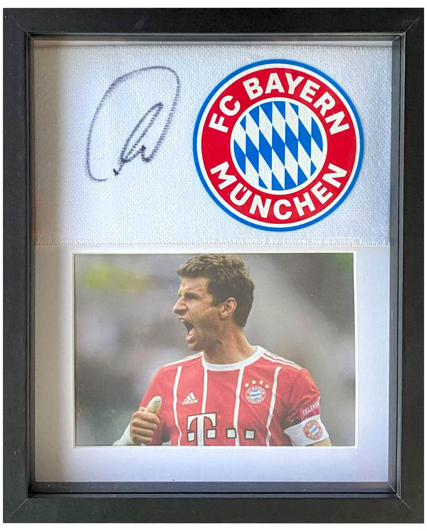 Thomas Müller - Gesigneerde Bayern München aanvoerdersband