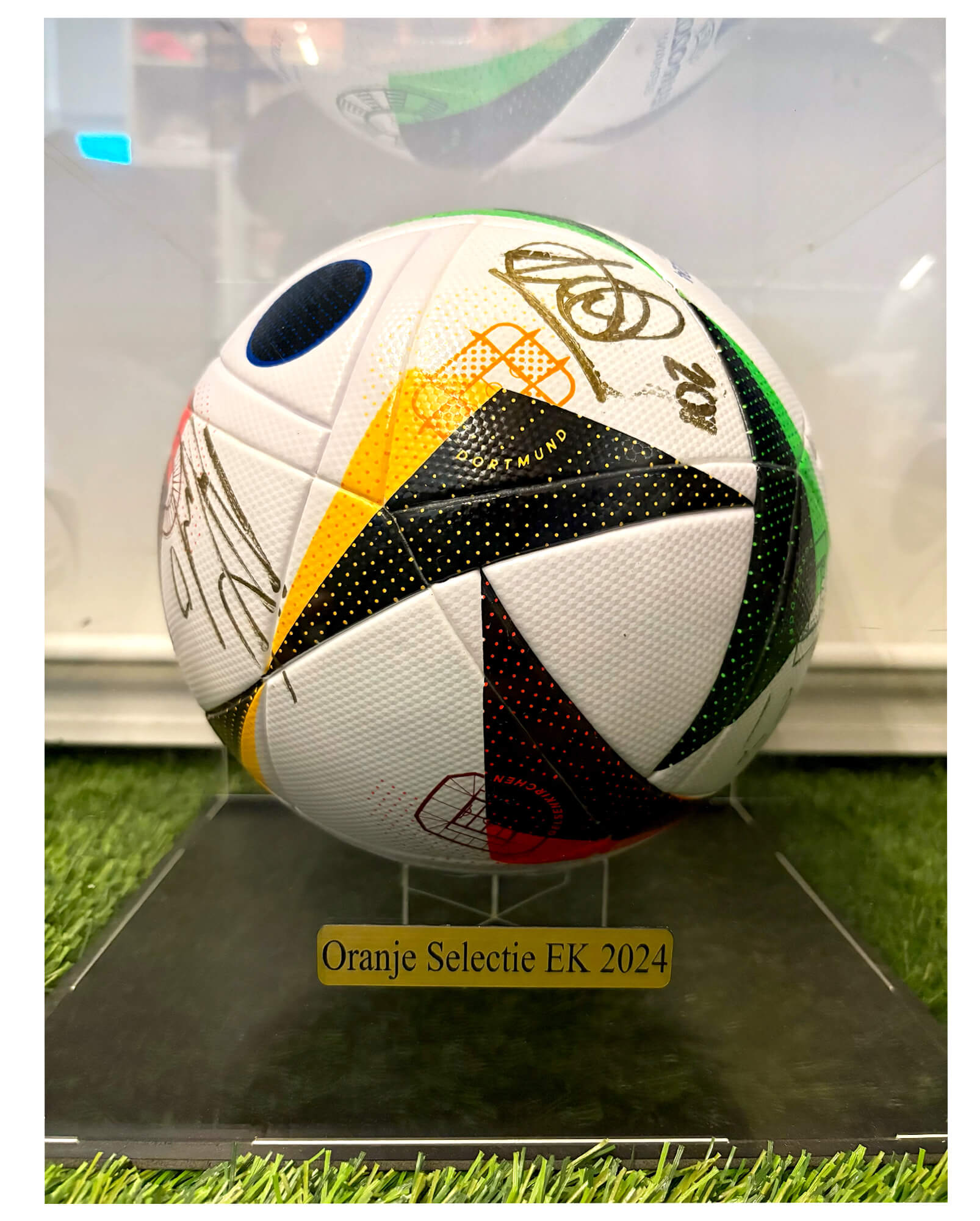 Nederland selectie - Gesigneerde EK 2024 bal – SignedKits