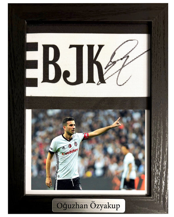 Oğuzhan Özyakup - Gesigneerde Beşiktaş aanvoerdersband