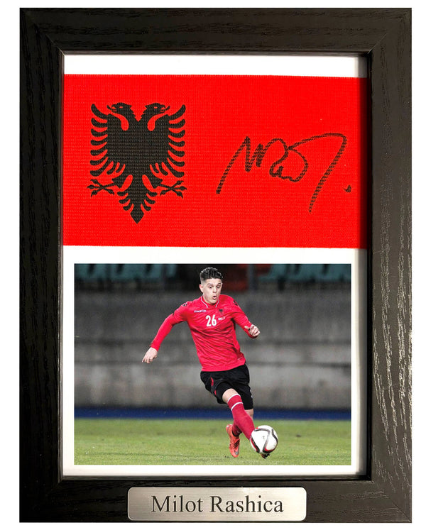 Milot Rashica - Gesigneerde Albanië aanvoerdersband
