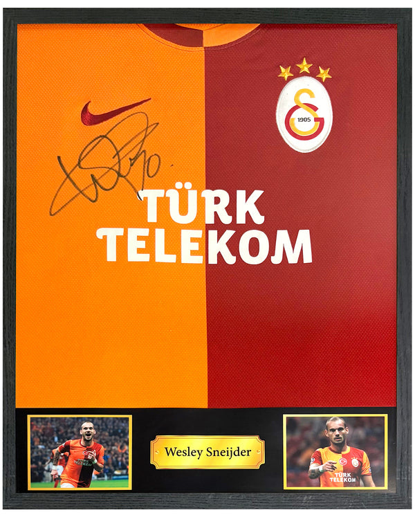Wesley Sneijder - Gesigneerd Galatasaray thuisshirt 13/14