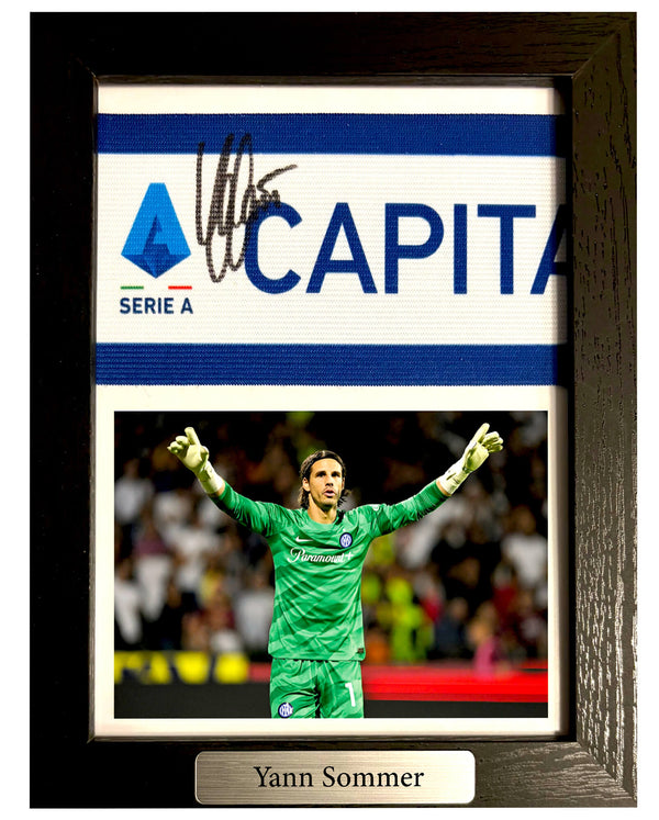 Yann Sommer - Gesigneerde Serie A aanvoerdersband