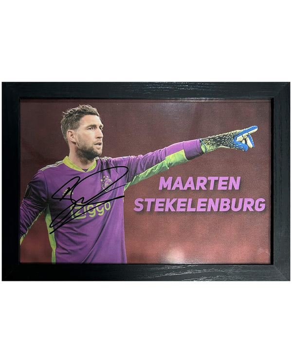 Maarten Stekelenburg - Gesigneerde Ajax foto - 30x21