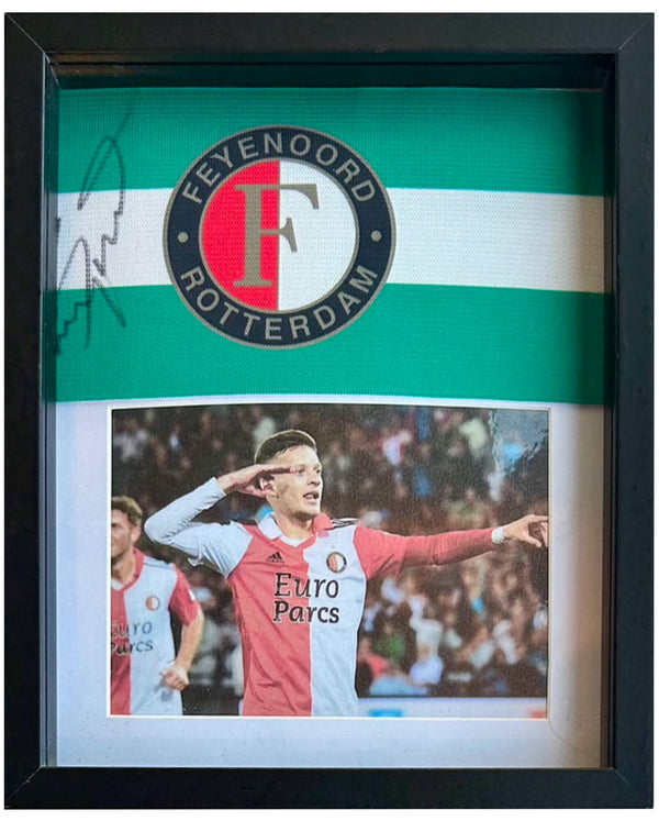 Sebastian Szymański - Gesigneerde Feyenoord aanvoerdersband