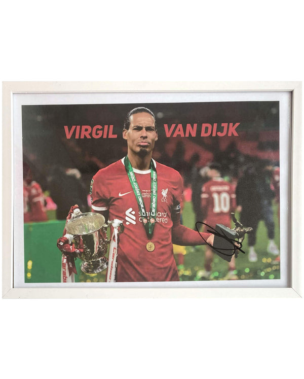 Virgil van Dijk - Gesigneerde foto - 30x21