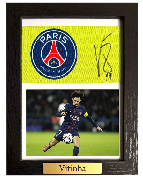 Vitinha - Gesigneerde Paris Saint-Germain aanvoerdersband